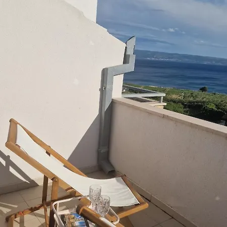 Rooftop Sea View Apartmán *